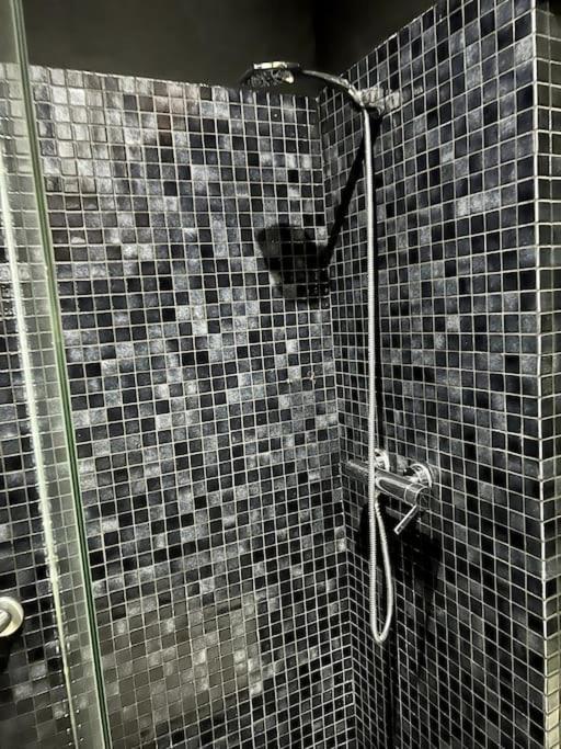 Apartment Japanese Style 9 Person Flat, Close To Alhambra Granada