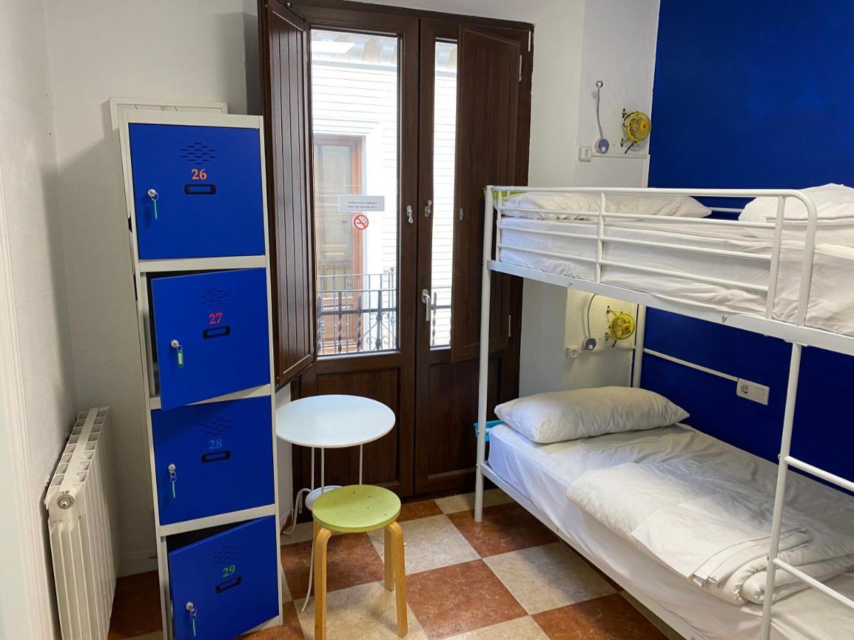 Hostel Oh! My *