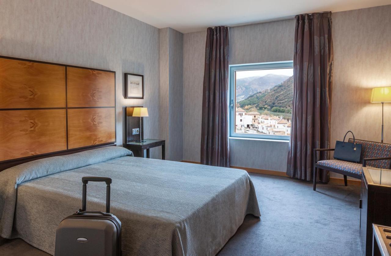 Macià Real De La Alhambra Hotel