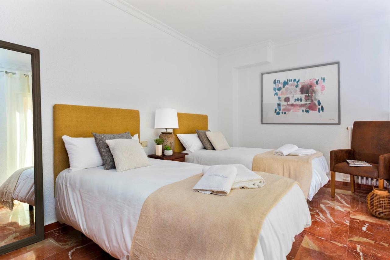 Appartement Genteel ático Gran Capitán Granada