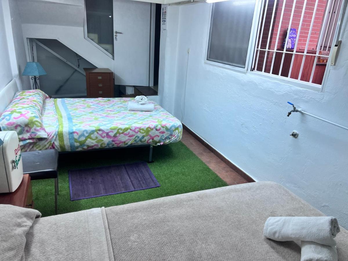 Casa Ideal Familias Y Grupos Con Balcones Exterior Soleada Patios Cerca Alhambra, Sierra Nevada, Rio Genil, Lancha Del Genil, Parque Llano Y Reloj Del Sol Con Barbacoas, Campo De Futbol, Circuito Gimnasia Homestay *