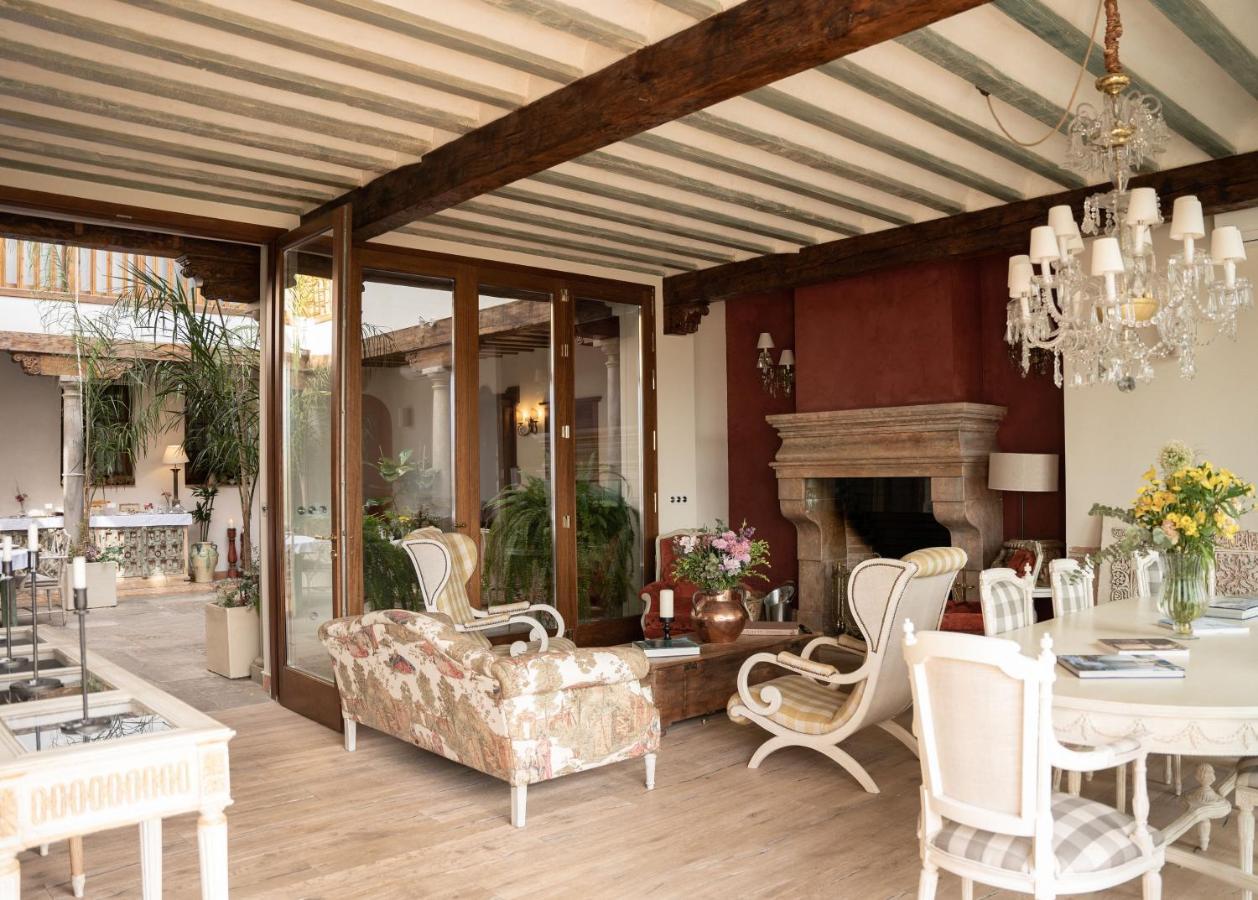 Khách sạn hẻo lánh La Corrala Del Realejo 5*