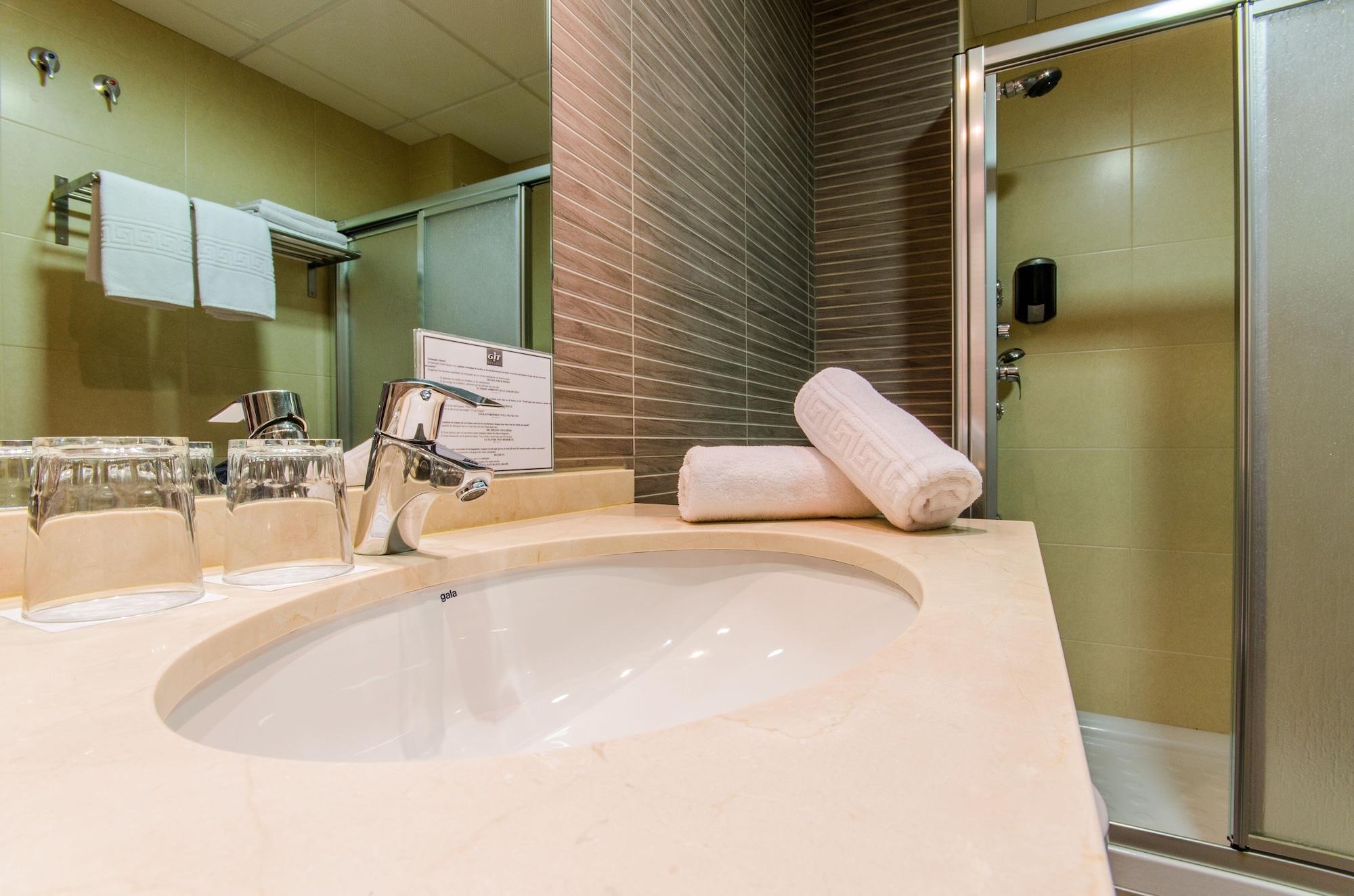 Hotel Yit Casablanca 3*