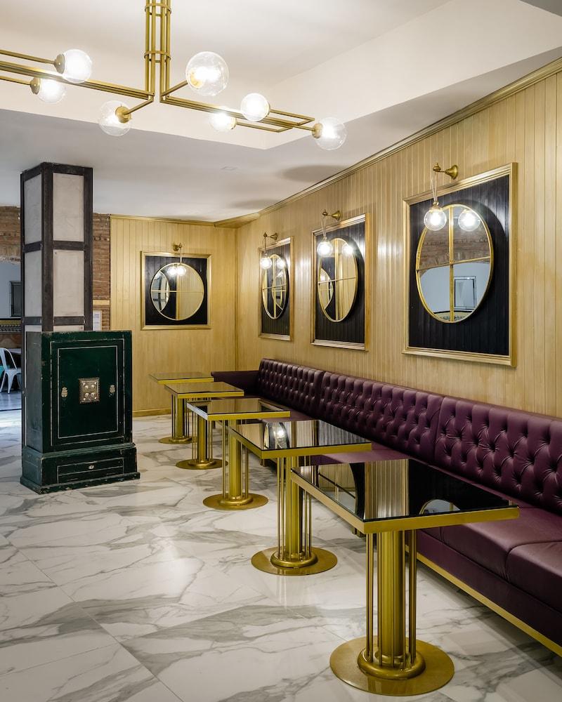 Hotel Yit Casablanca Granada