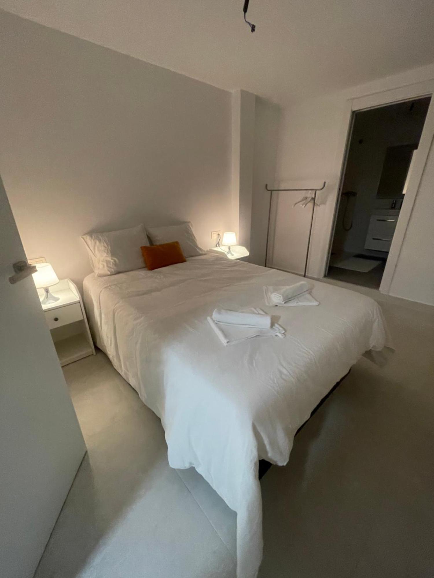 New Center Apartment