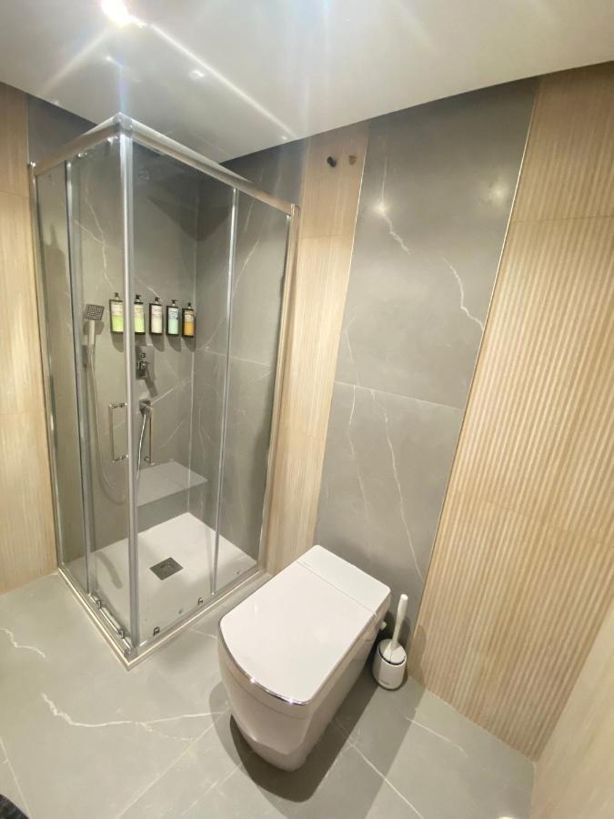Futurotel Space Garden Hostal *