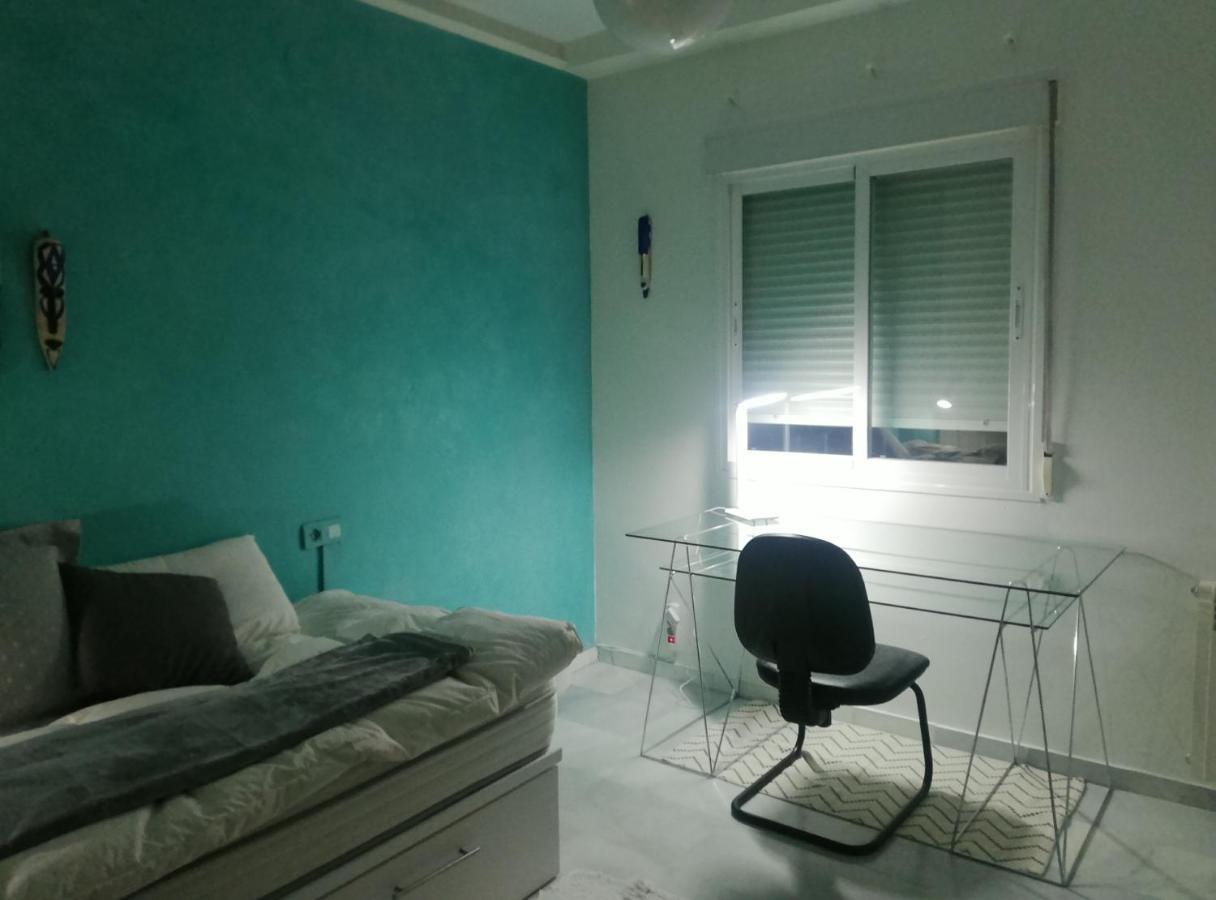 Bed & Breakfast Comfortable Single Bluing Granada
