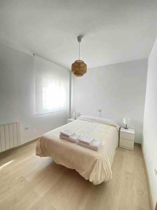 Casa Con Piscina Comunitaria En Albayzin Alto Casa de férias *