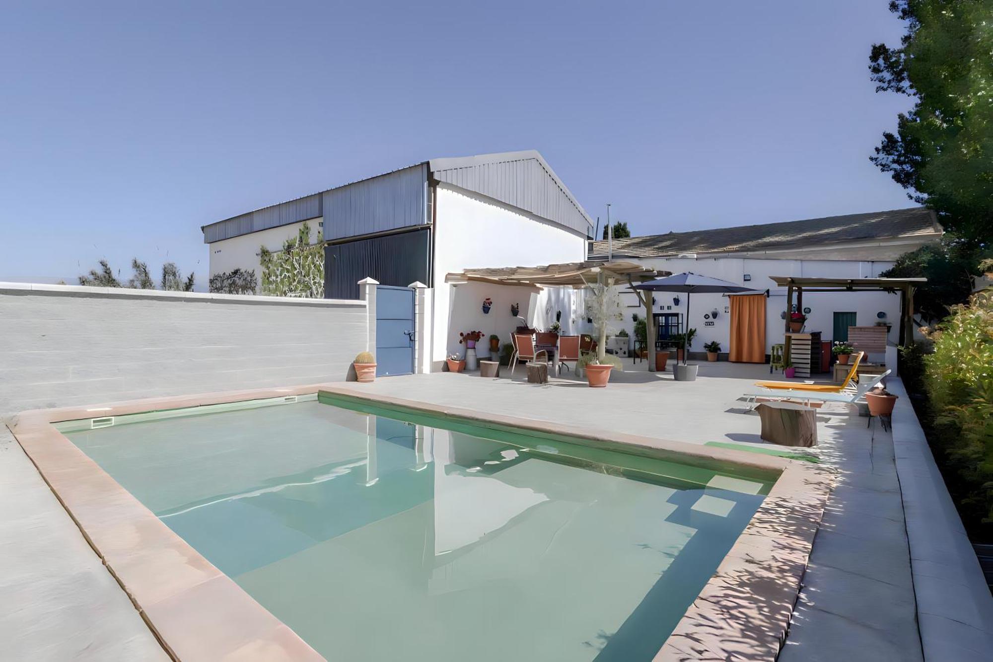 Holiday home Casa Grande Con Piscina Familias *