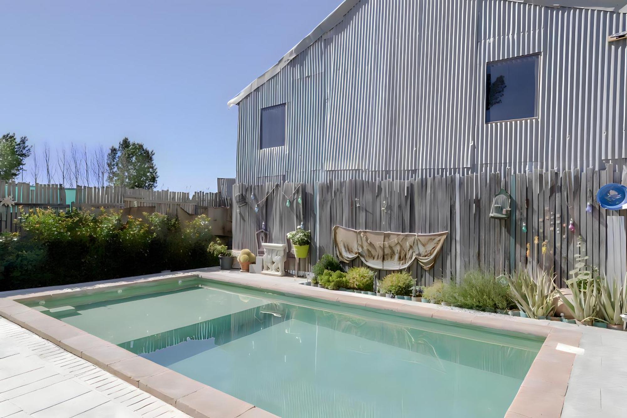 Casa Grande Con Piscina Familias * Granada