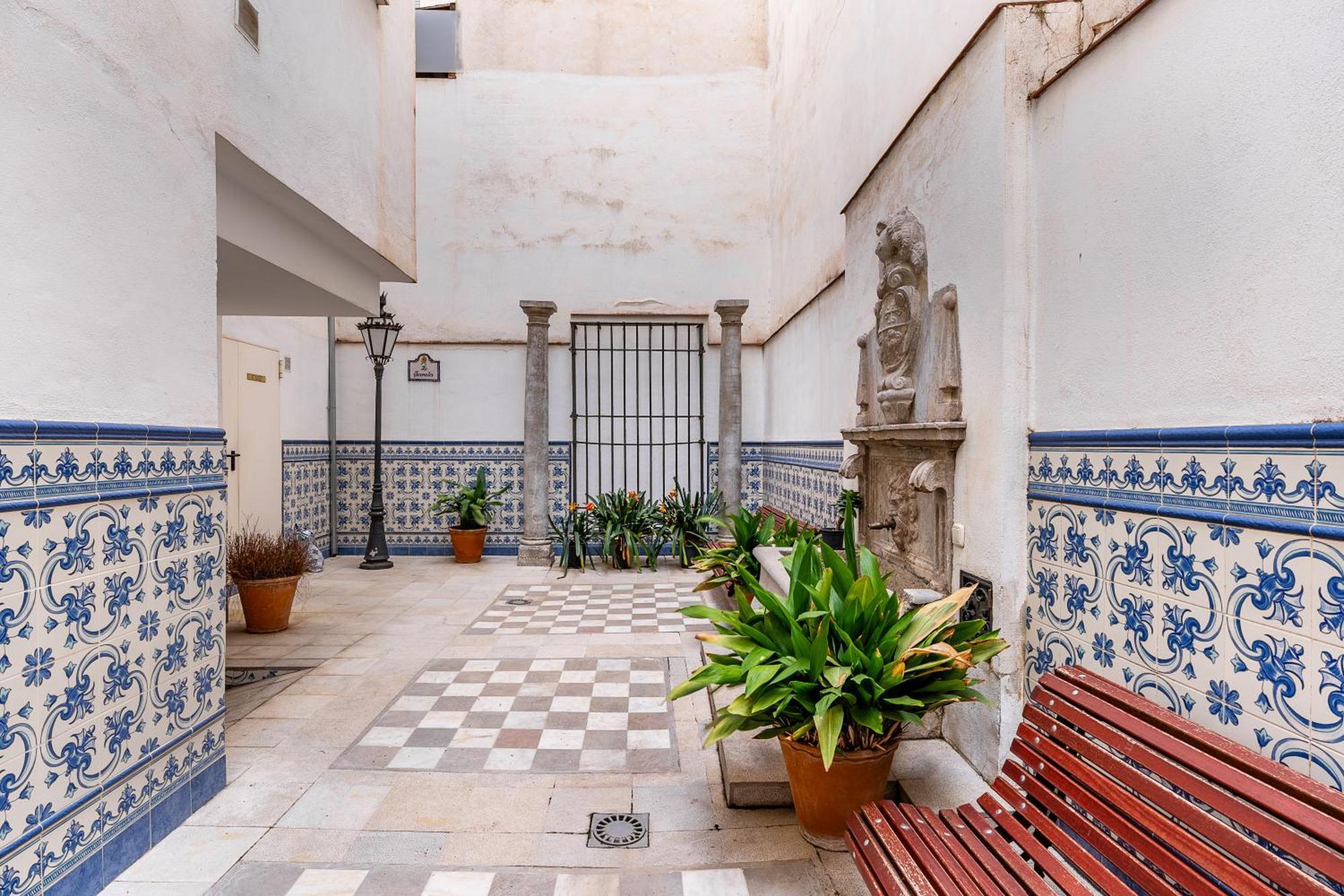 Apartment Luxury Ancha De La Virgen Granada