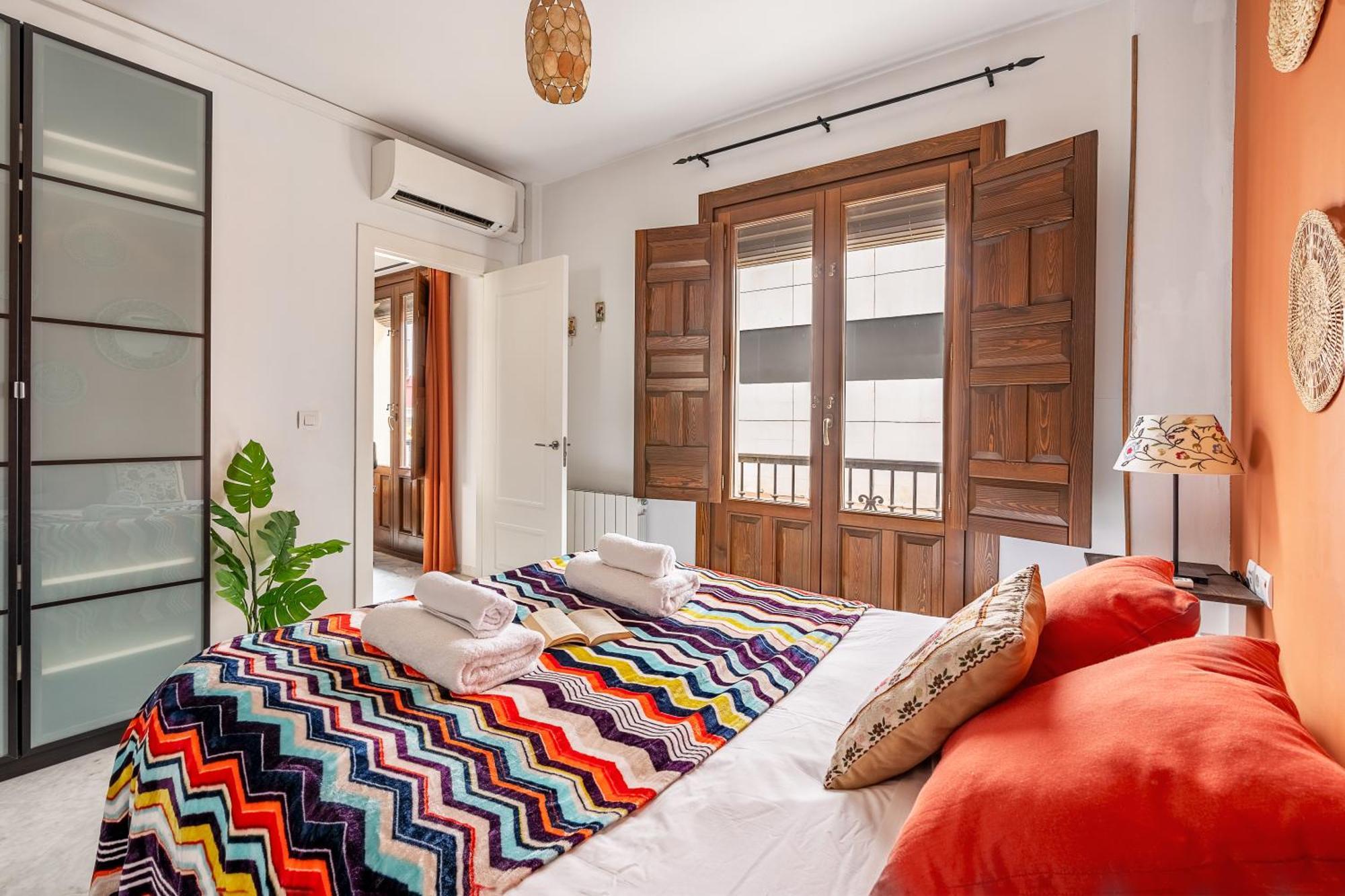 Apartment Luxury Ancha De La Virgen Granada