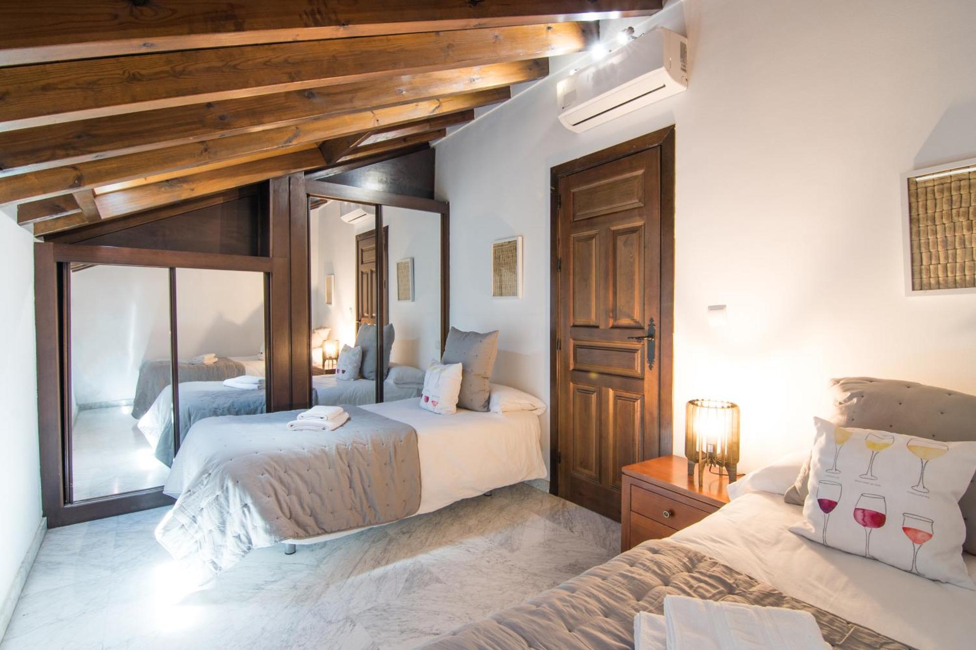 Appartement Tuguest Atico Gracia *
