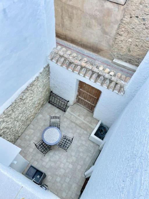 Casa Blanca, Acequias, Lecrin Valley, * Granada