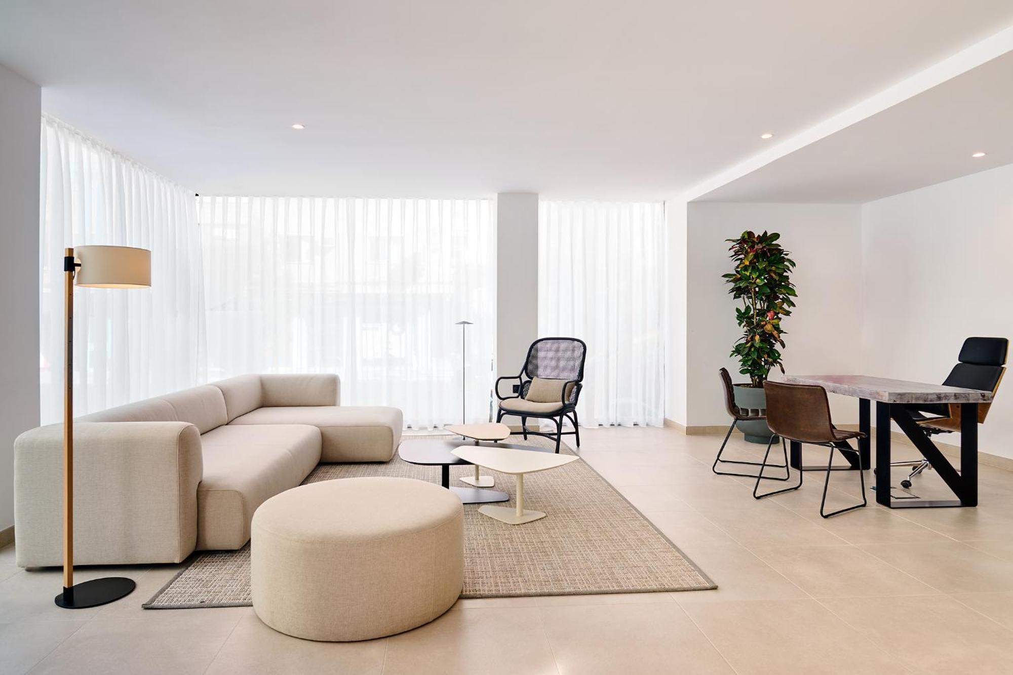 Luna Apartment *