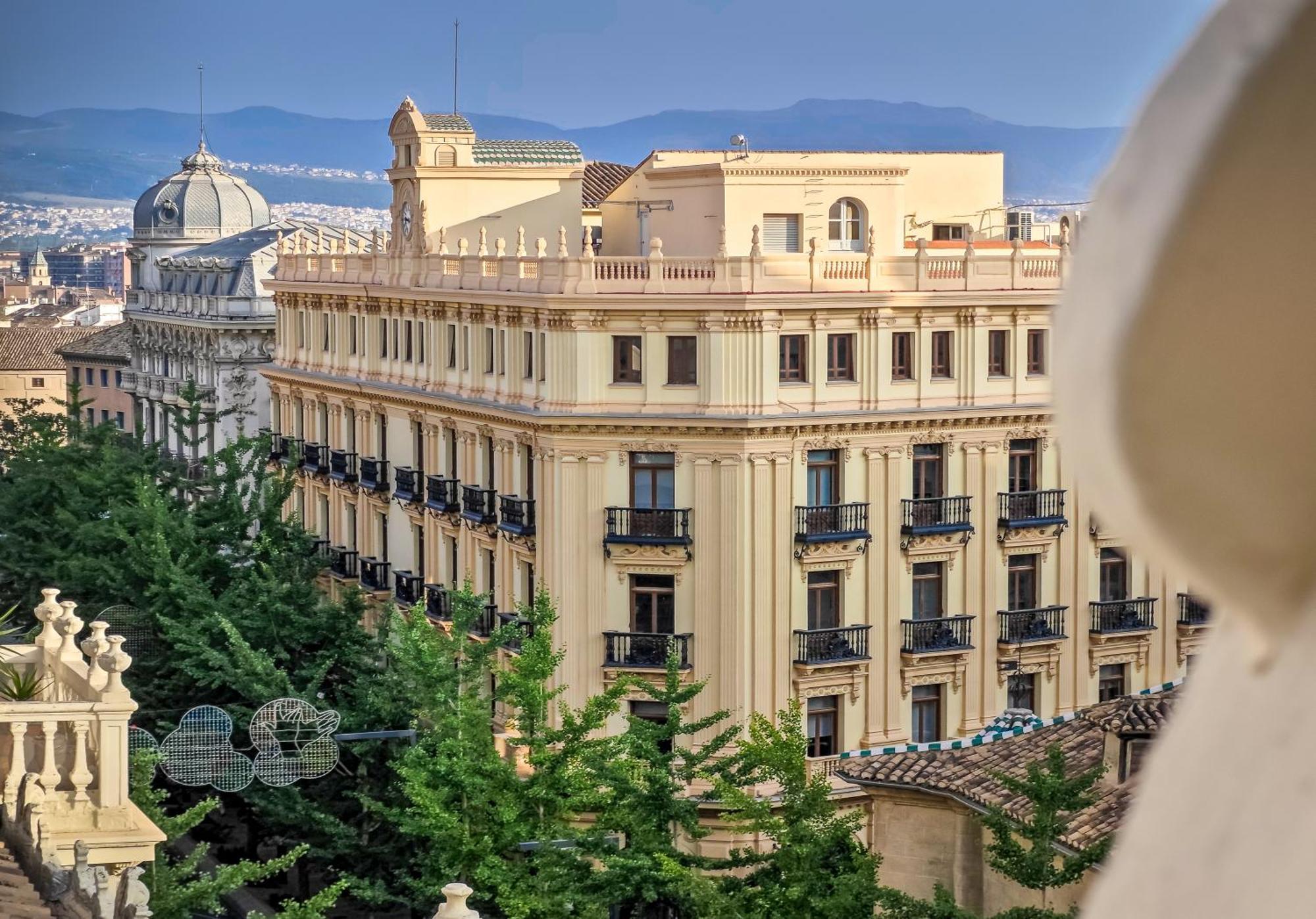 Hotel Palacio Gran Via, A Royal Hideaway 5*