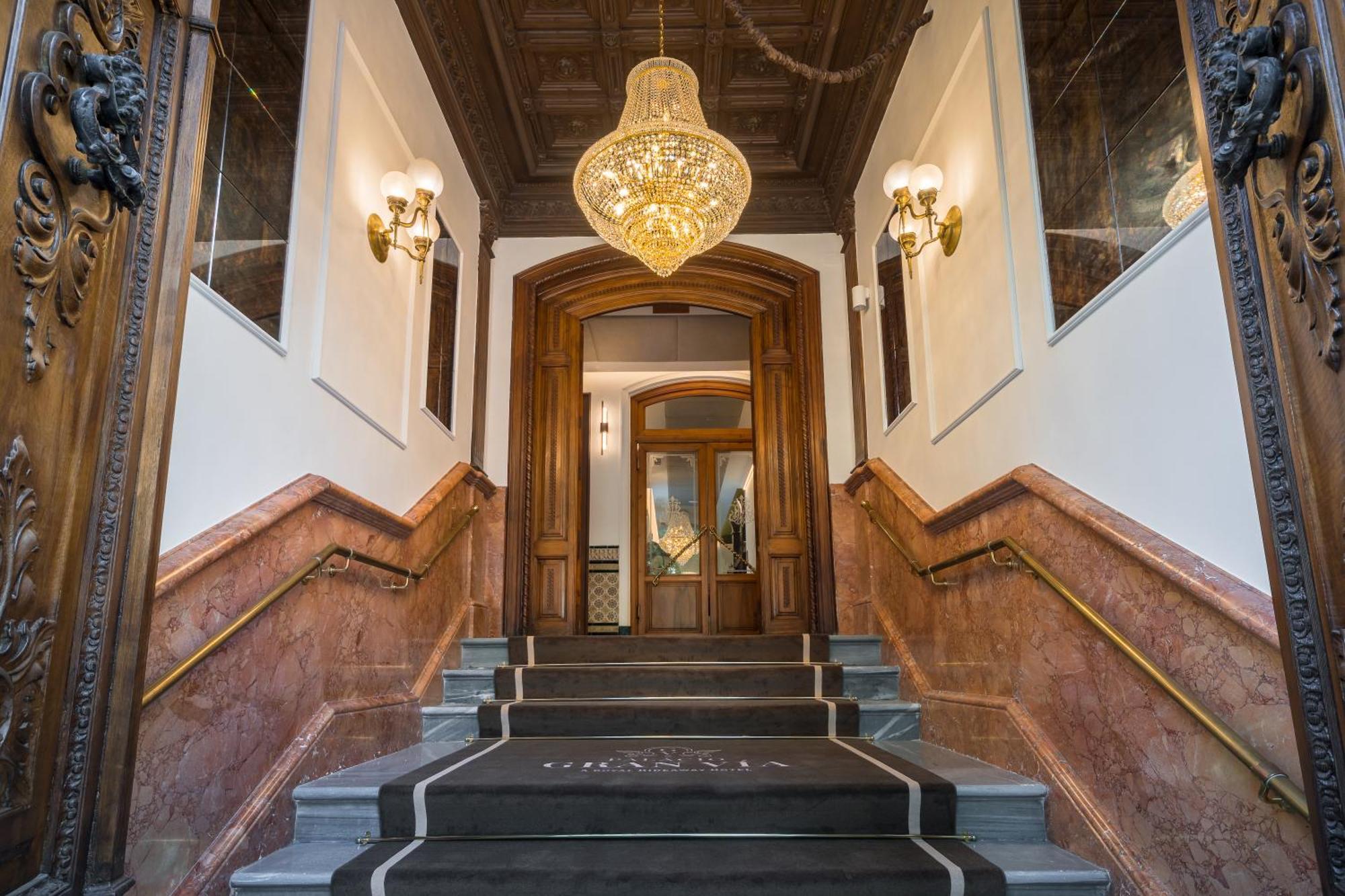 Palacio Gran Via, A Royal Hideaway Hotel 5*