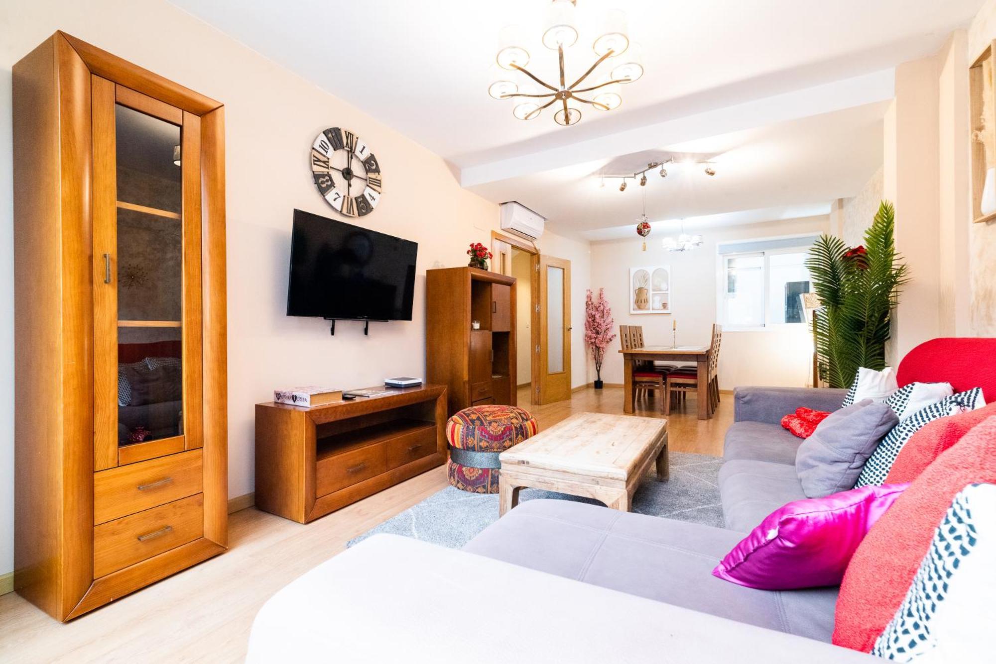 Apartment El Generalife Cerca Centro Y Sierra Nevada Con Piscina Y Barbacoa Y Parking Gratis