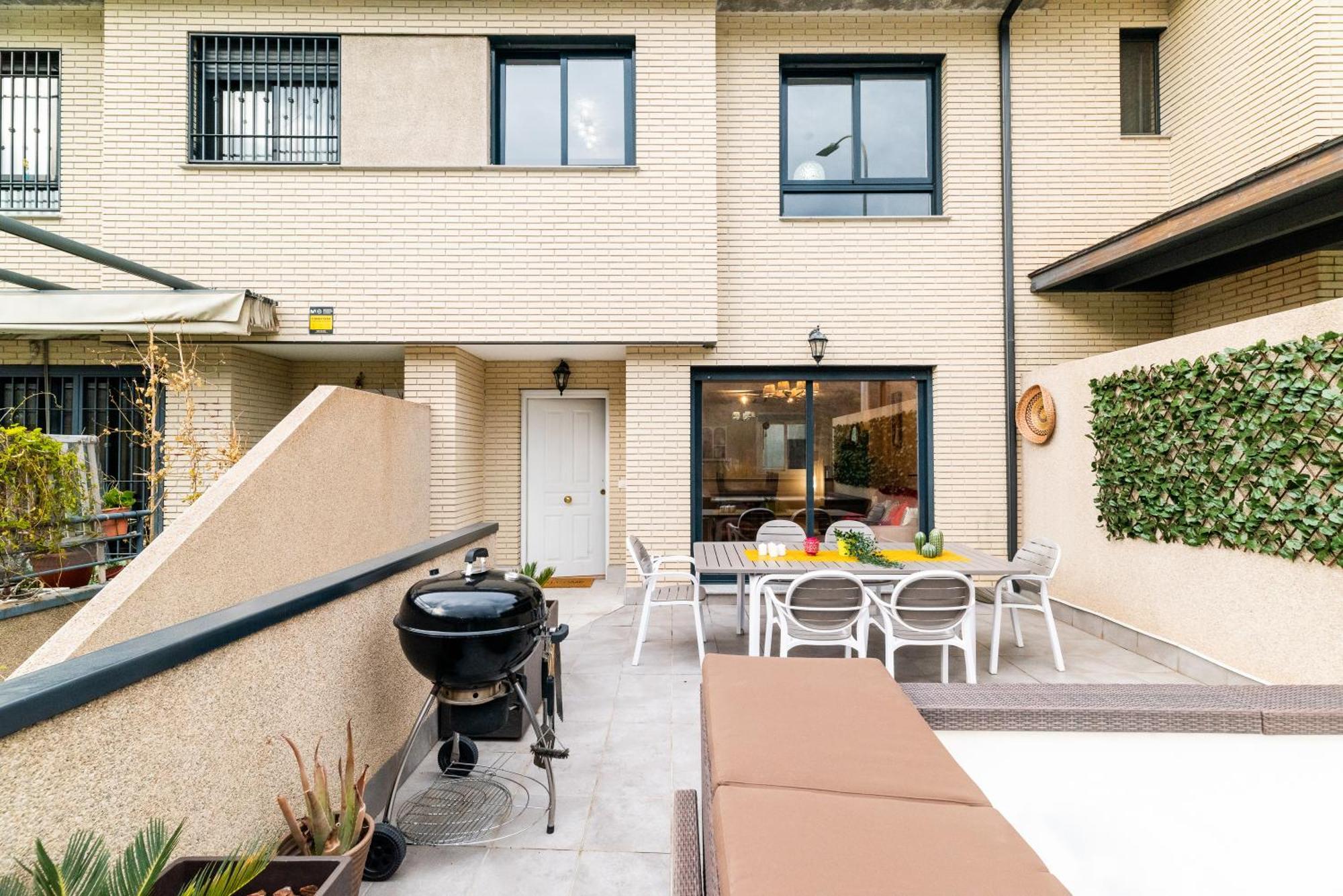 El Generalife Cerca Centro Y Sierra Nevada Con Piscina Y Barbacoa Y Parking Gratis Apartment