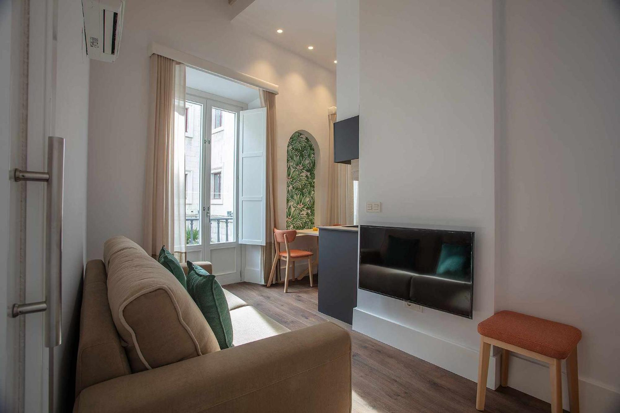 Casa Miravalle Catedral Aparthotel 4*