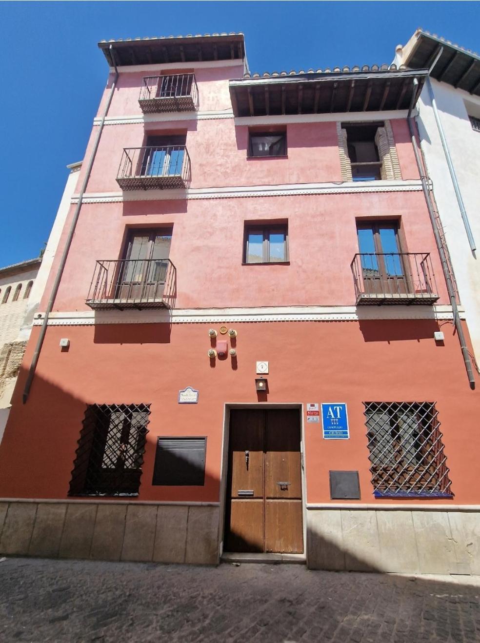 Adanar-apartamentos Muralla Ziri Căn hộ *