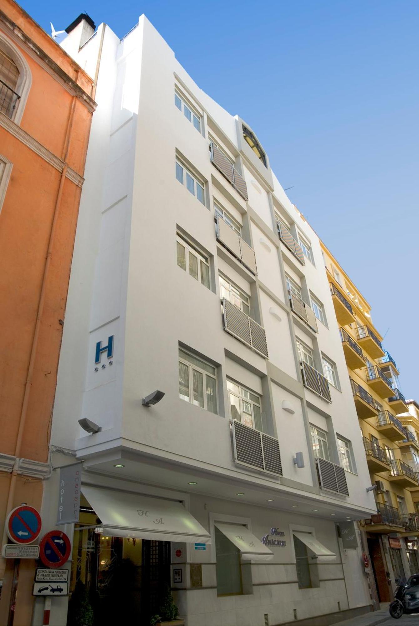 Khách sạn Anacapri 3*