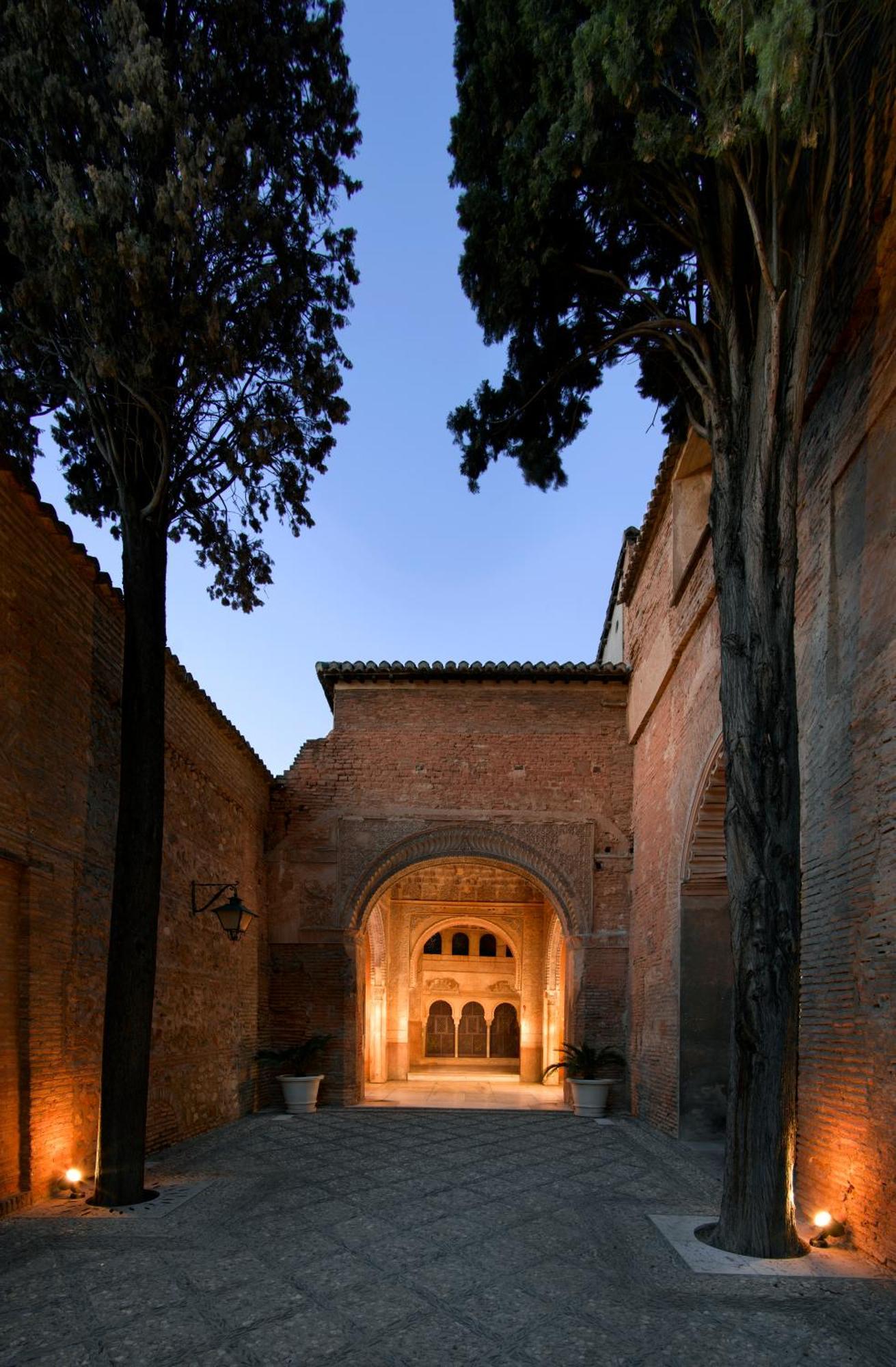 De Granada