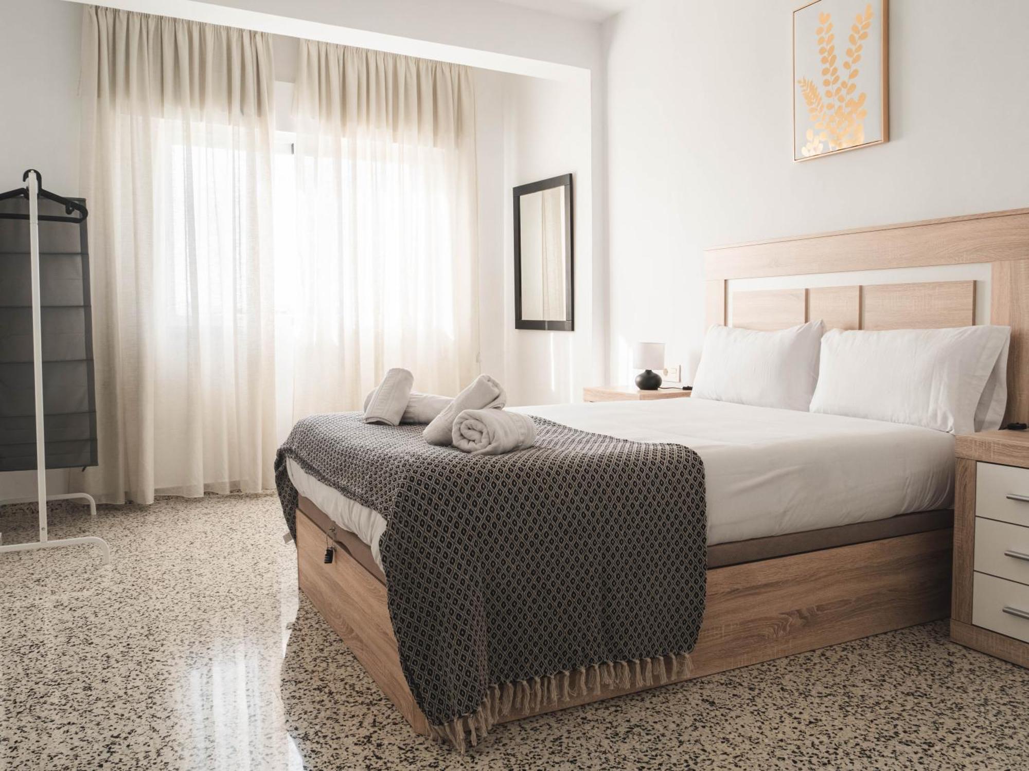 Apartment Pet-friendly Apartamento En By Bebalmy *