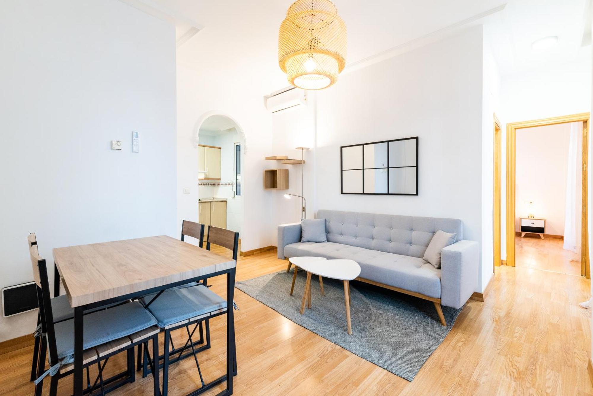 Apartment Encantador Piso Pleno Centro A Pie De Semana Santa Y Cerca De La Alhambra *