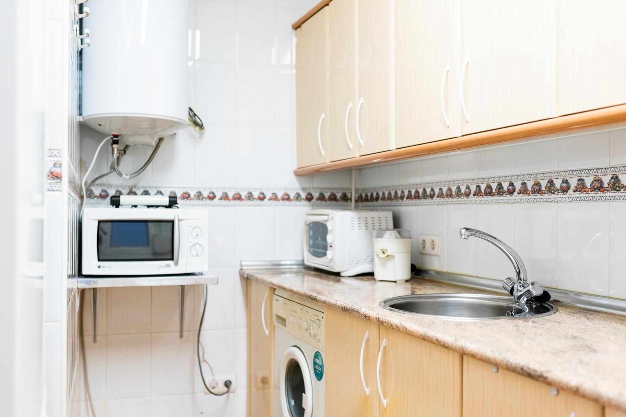 Encantador Piso Pleno Centro A Pie De Semana Santa Y Cerca De La Alhambra Apartment