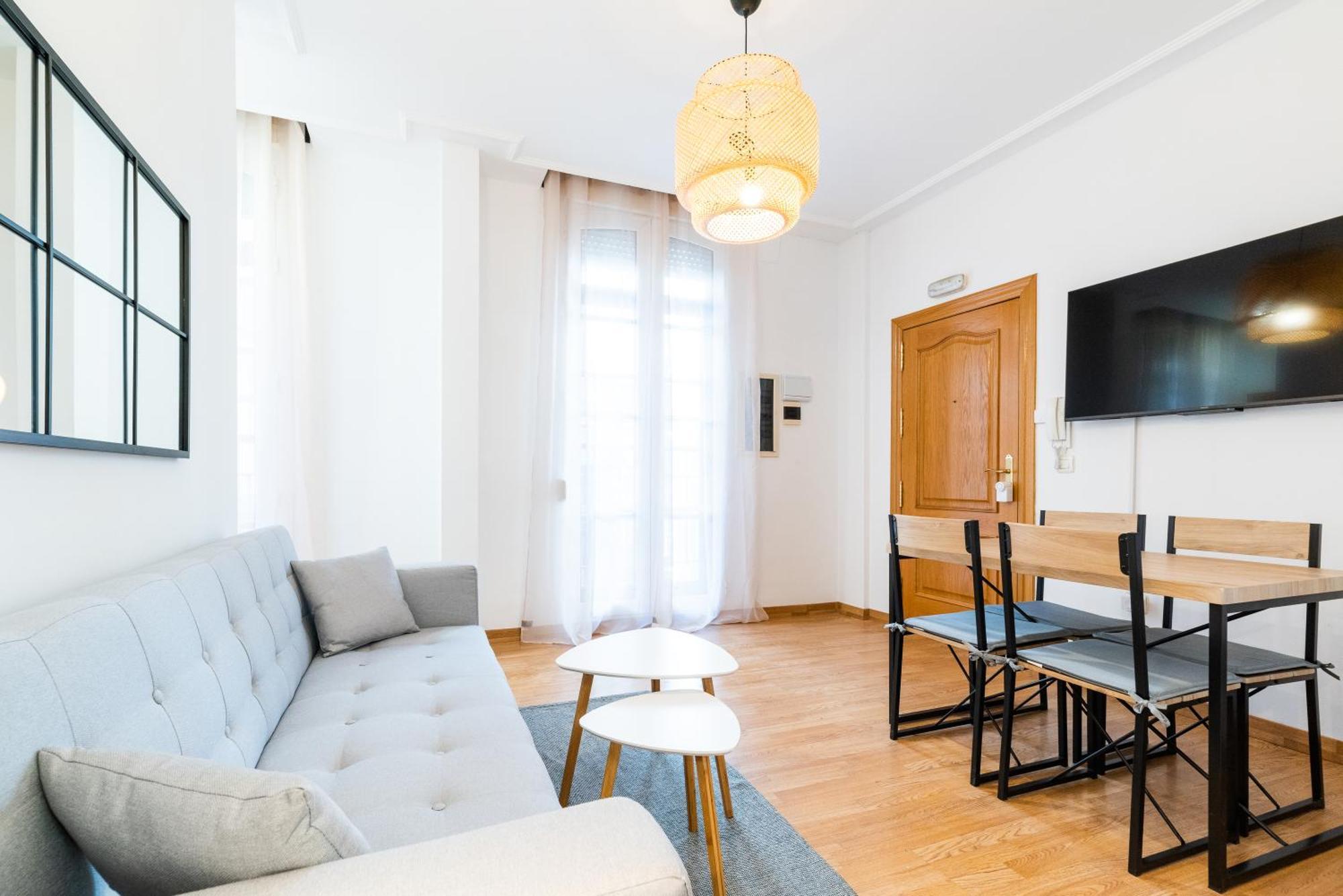 Apartment Encantador Piso Pleno Centro A Pie De Semana Santa Y Cerca De La Alhambra *