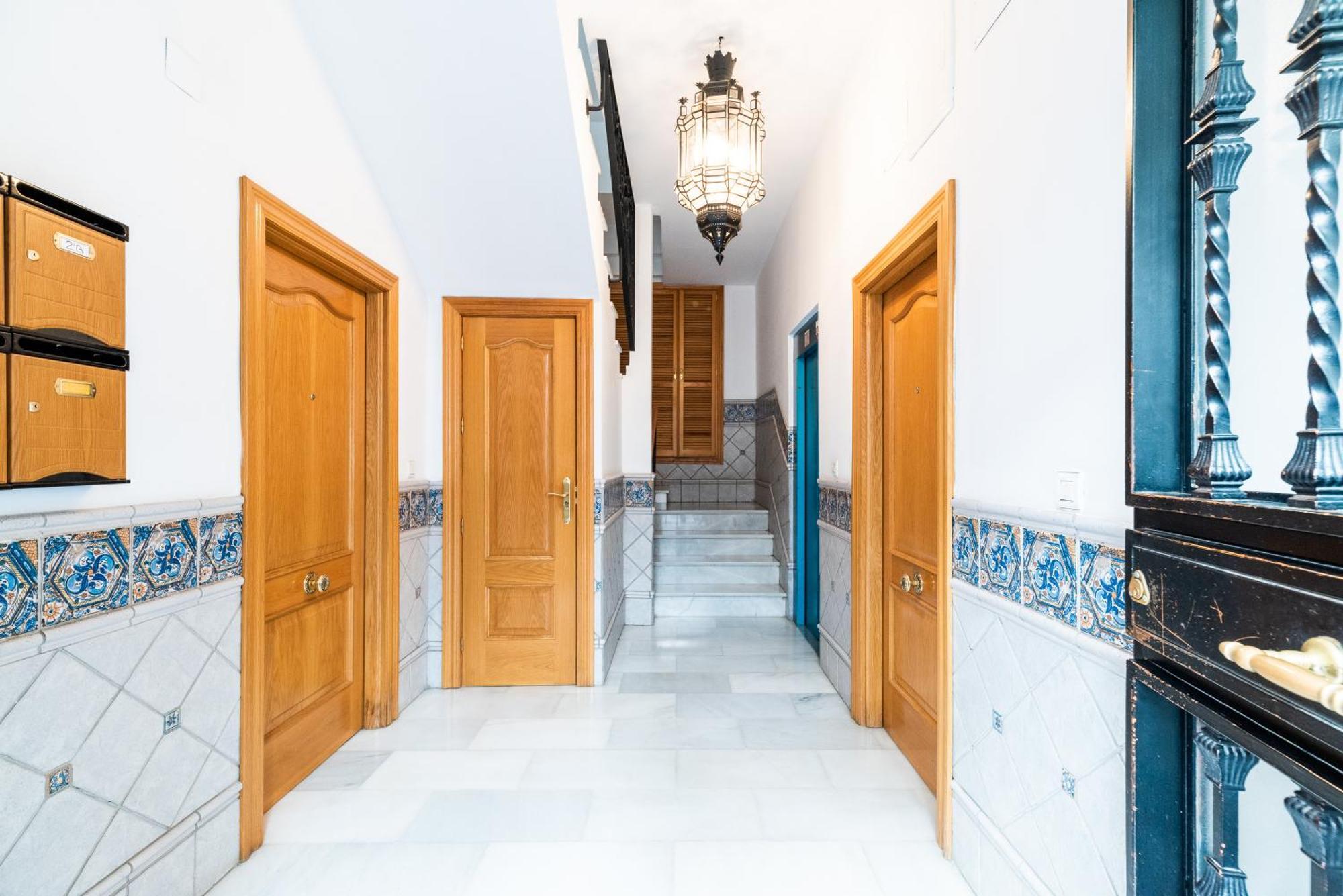 Encantador Piso Pleno Centro A Pie De Semana Santa Y Cerca De La Alhambra Apartment *