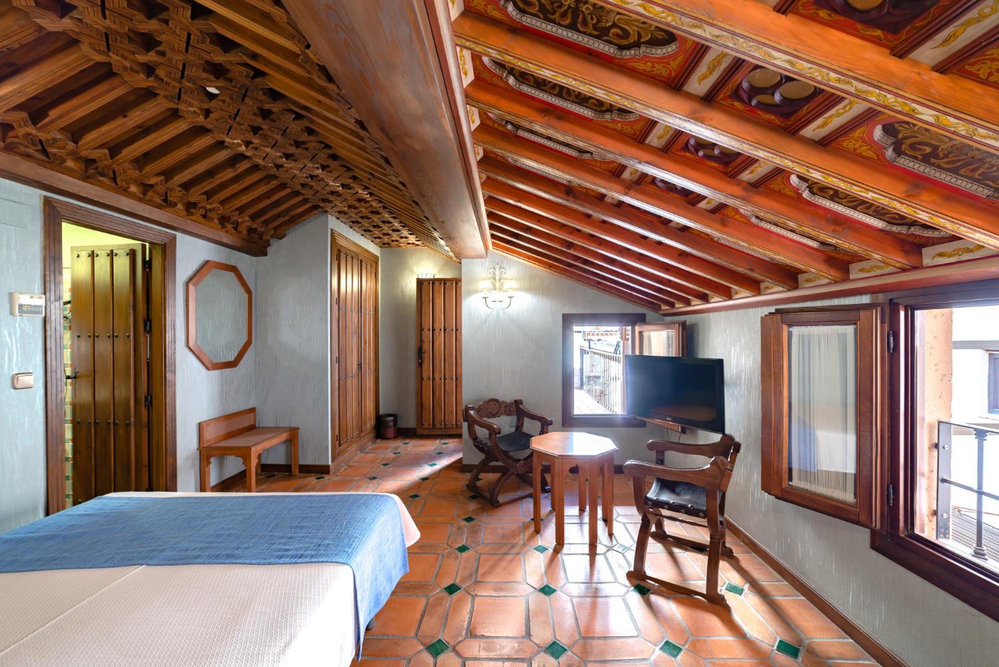 Hotel Del Toro Granada