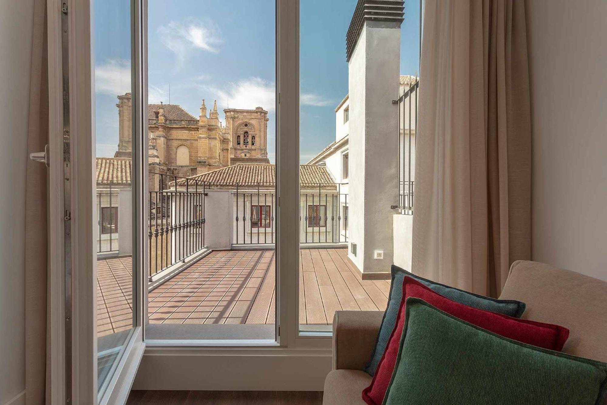 Casa Miravalle Catedral Granada