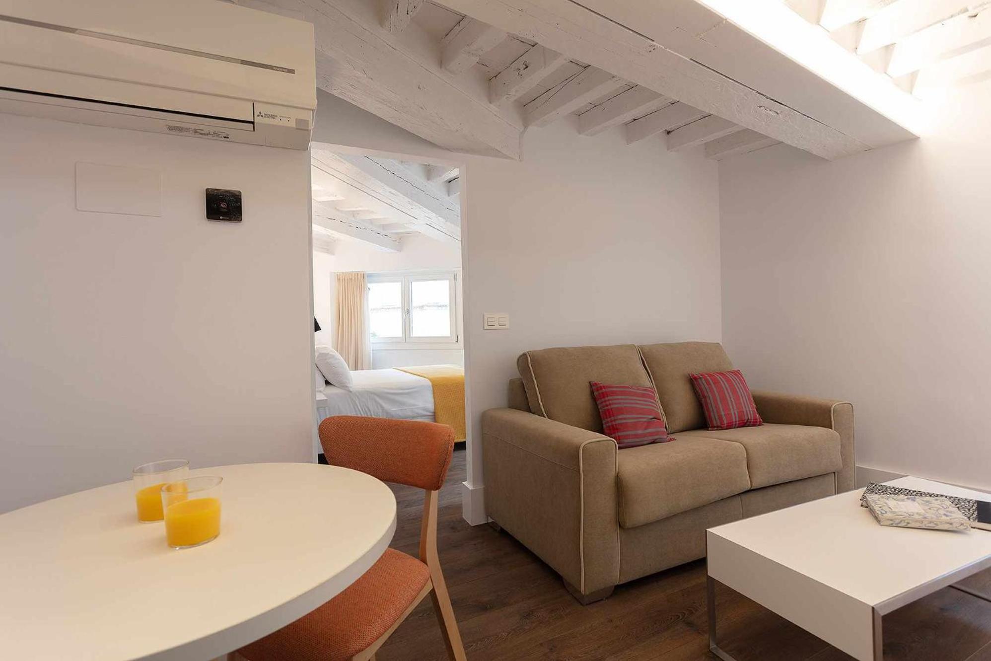 Aparthotel Casa Miravalle Catedral Granada