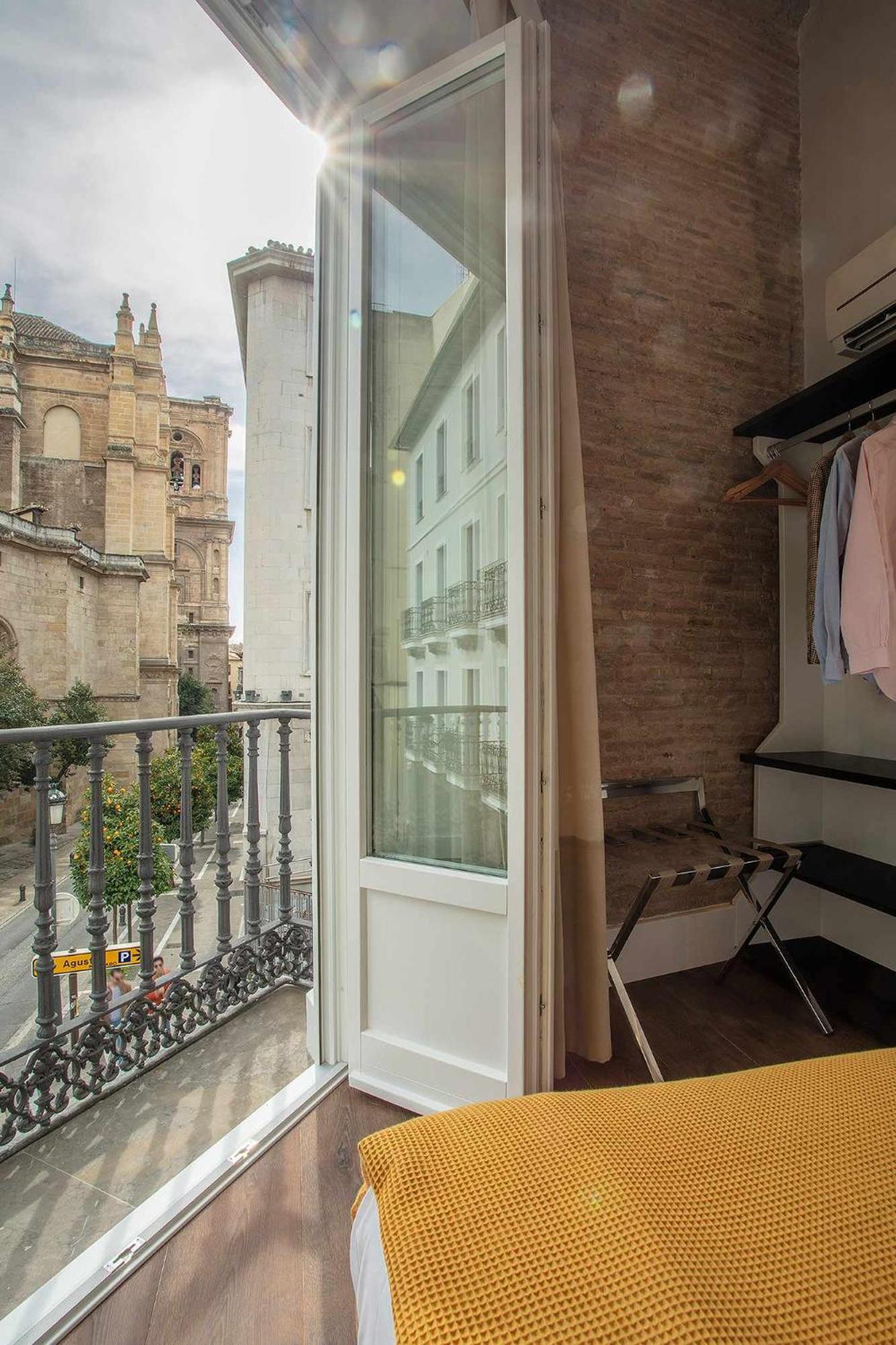 Casa Miravalle Catedral Granada