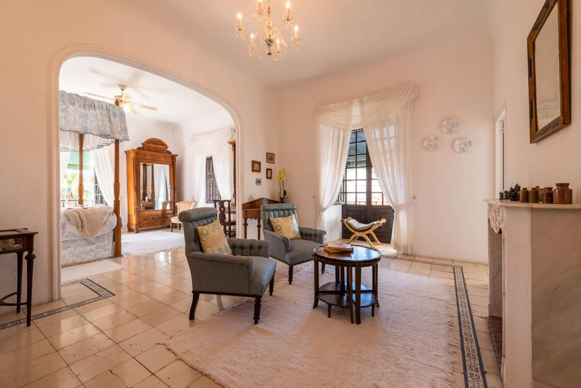 Bed & Breakfast Palacete De Cazulas *