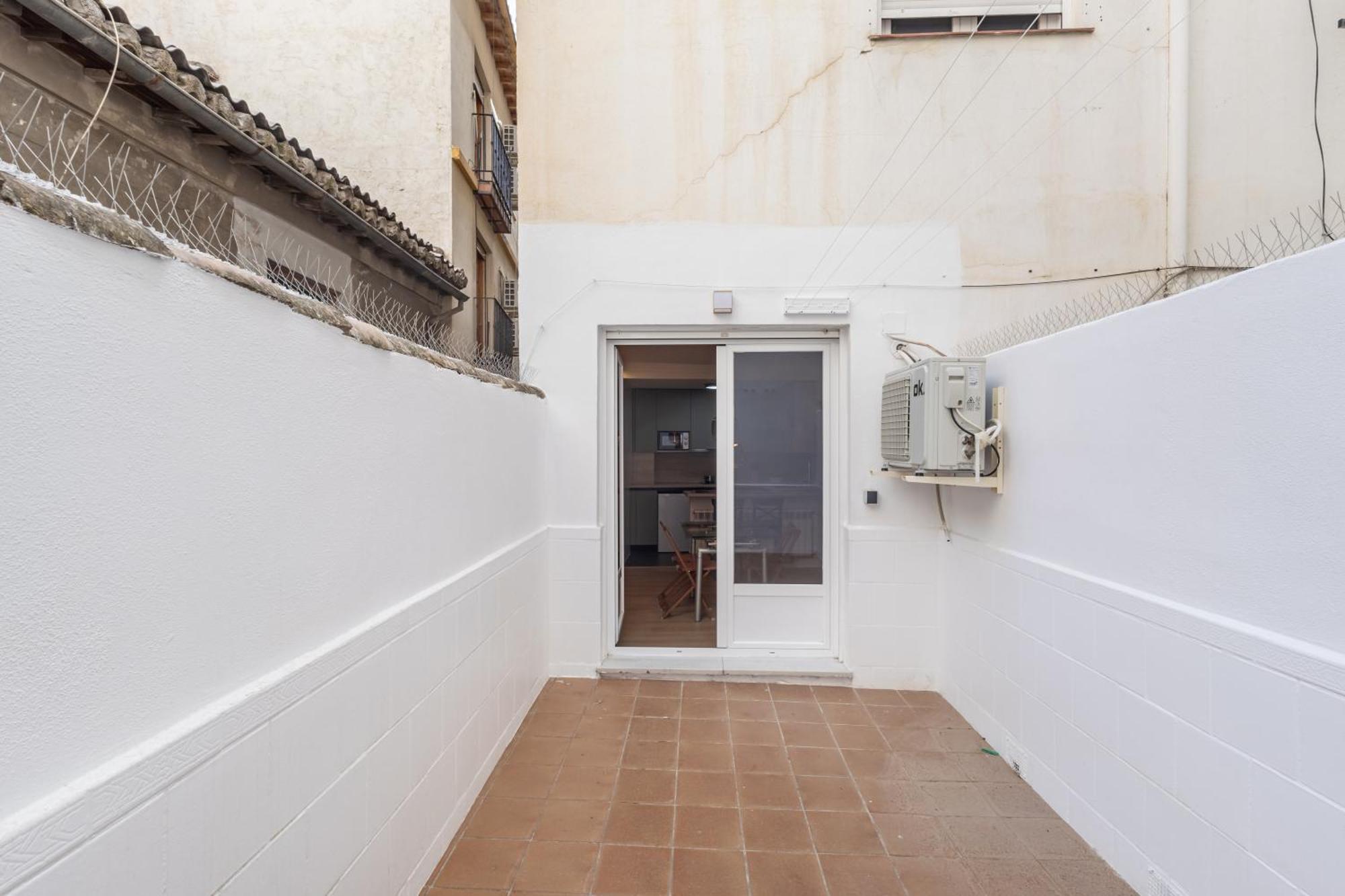 Dreaming Bazan Apartment