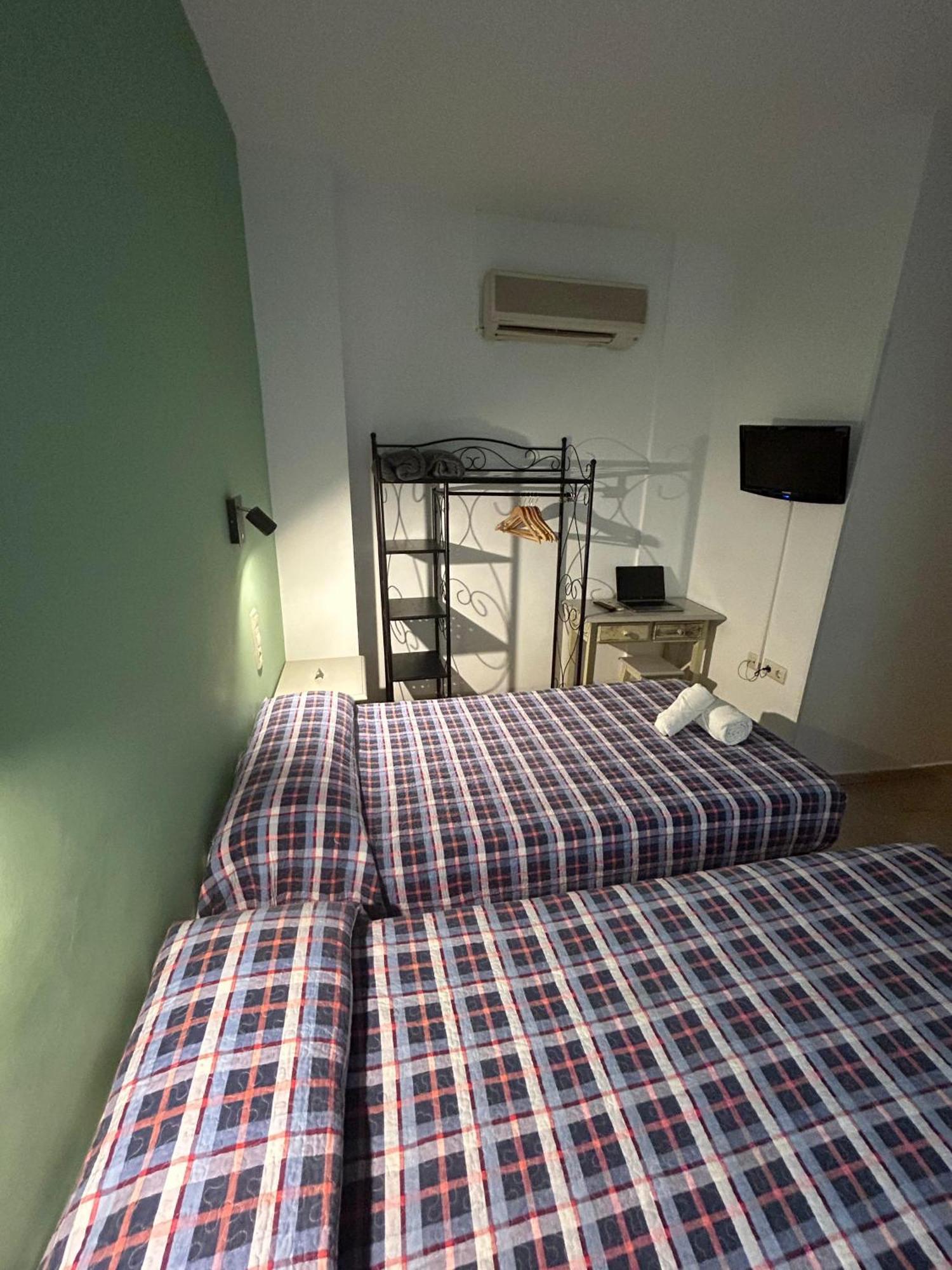 El Olivo Pensión 3*