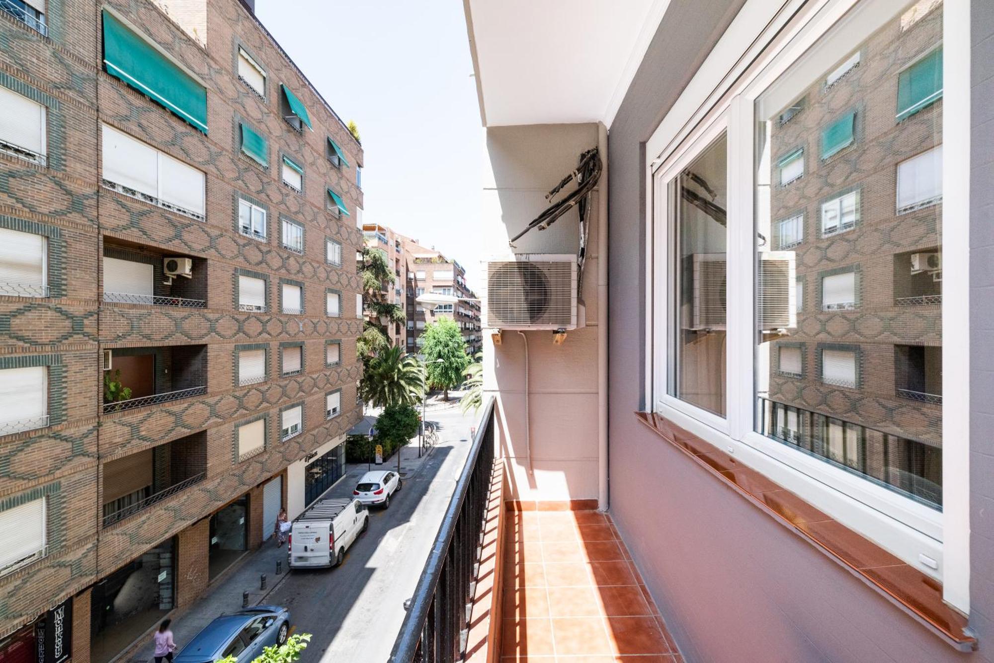 Wekey Homes Centrico Y Familiar, Parking Incluido Granada