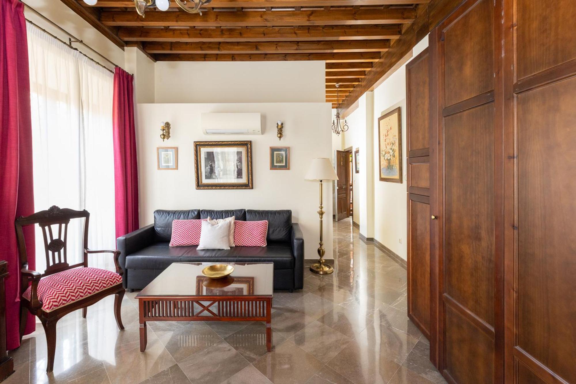 Appartement En Pleno Centro, Aljibe Rodrigo Del Campo 1b