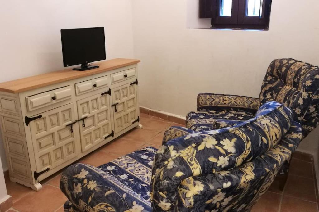 La Casa Del Cuento Bajo Apartamento *