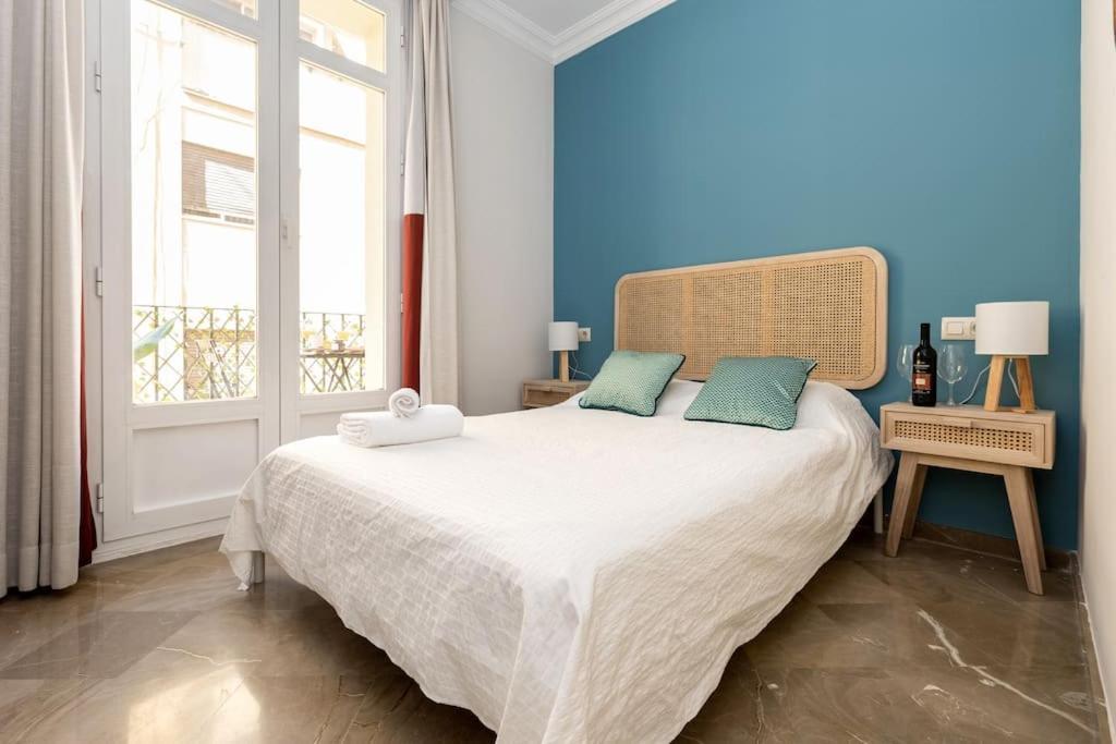 Luxury Via De Colon Apartment *
