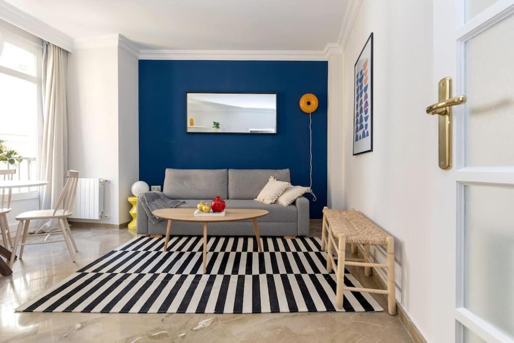 Apartment Luxury Via De Colon