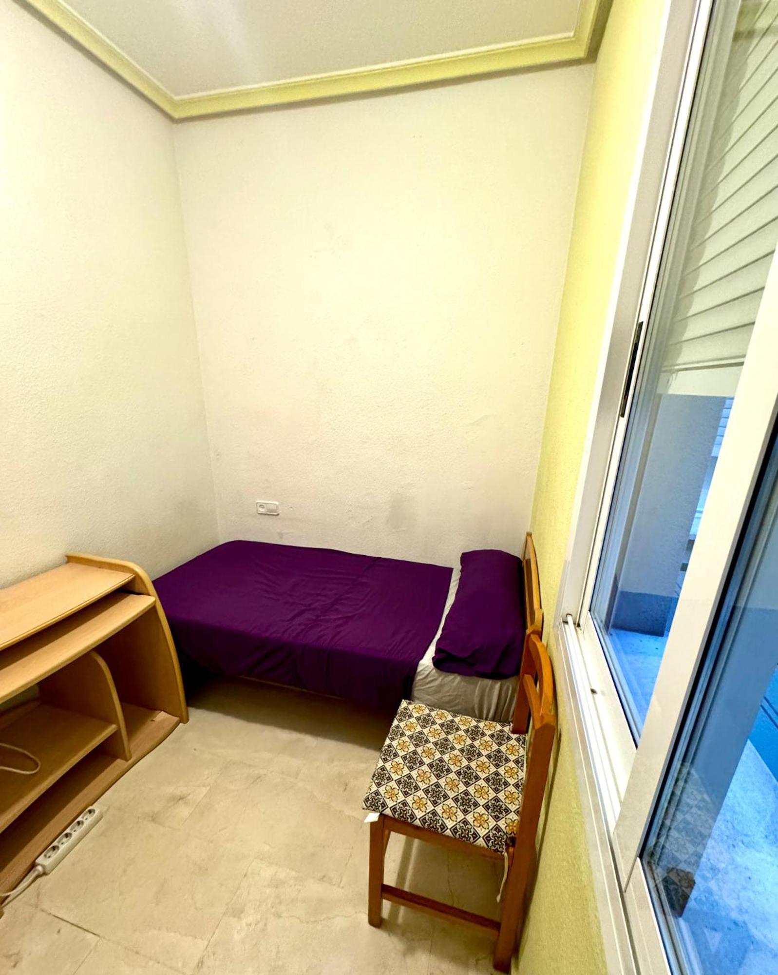 Economic Private In Center Of * Granada