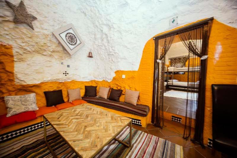 Cueva Acequia De La Alhambra Holiday home