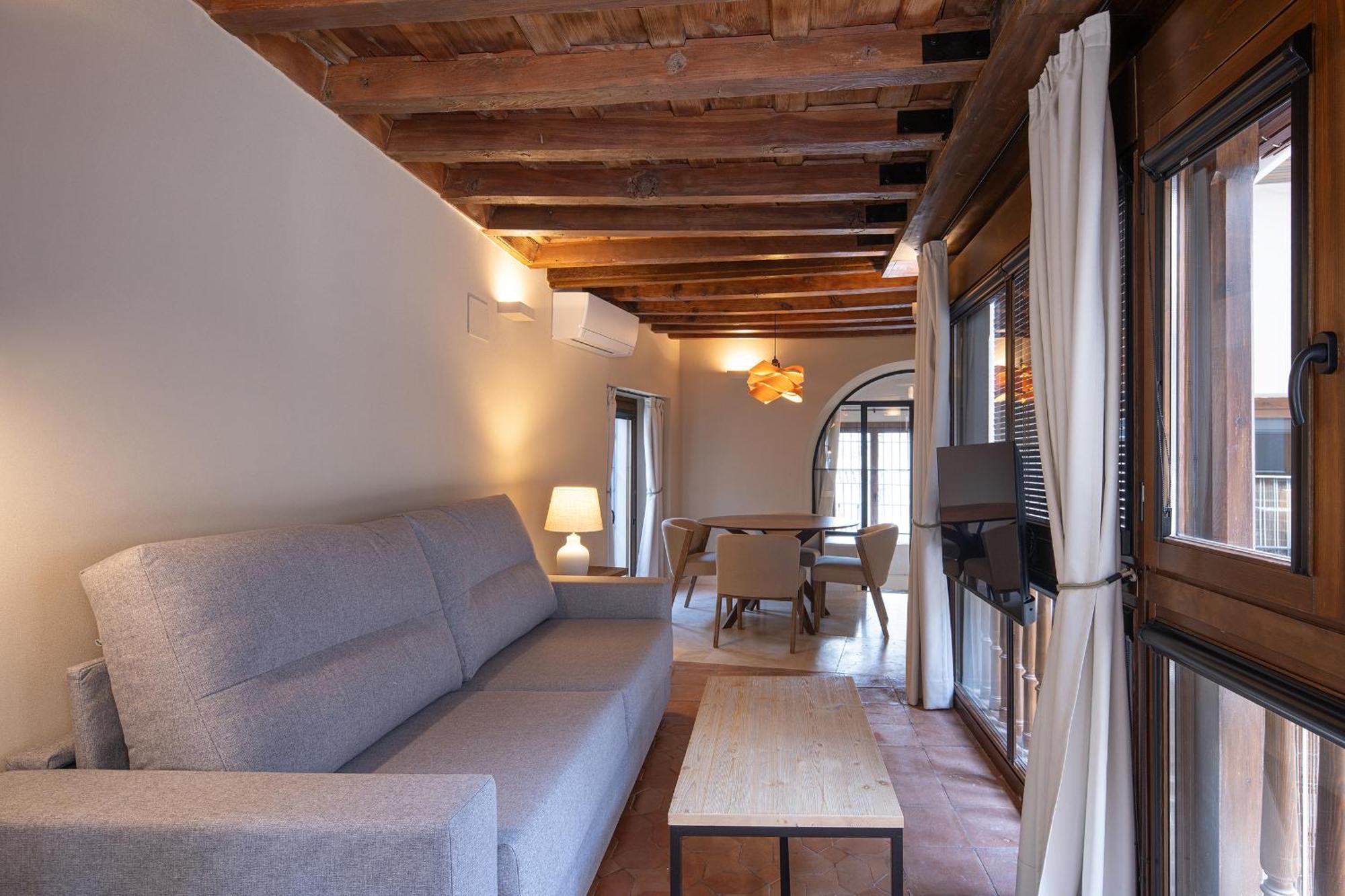 Calm Babole Aparthotel Granada