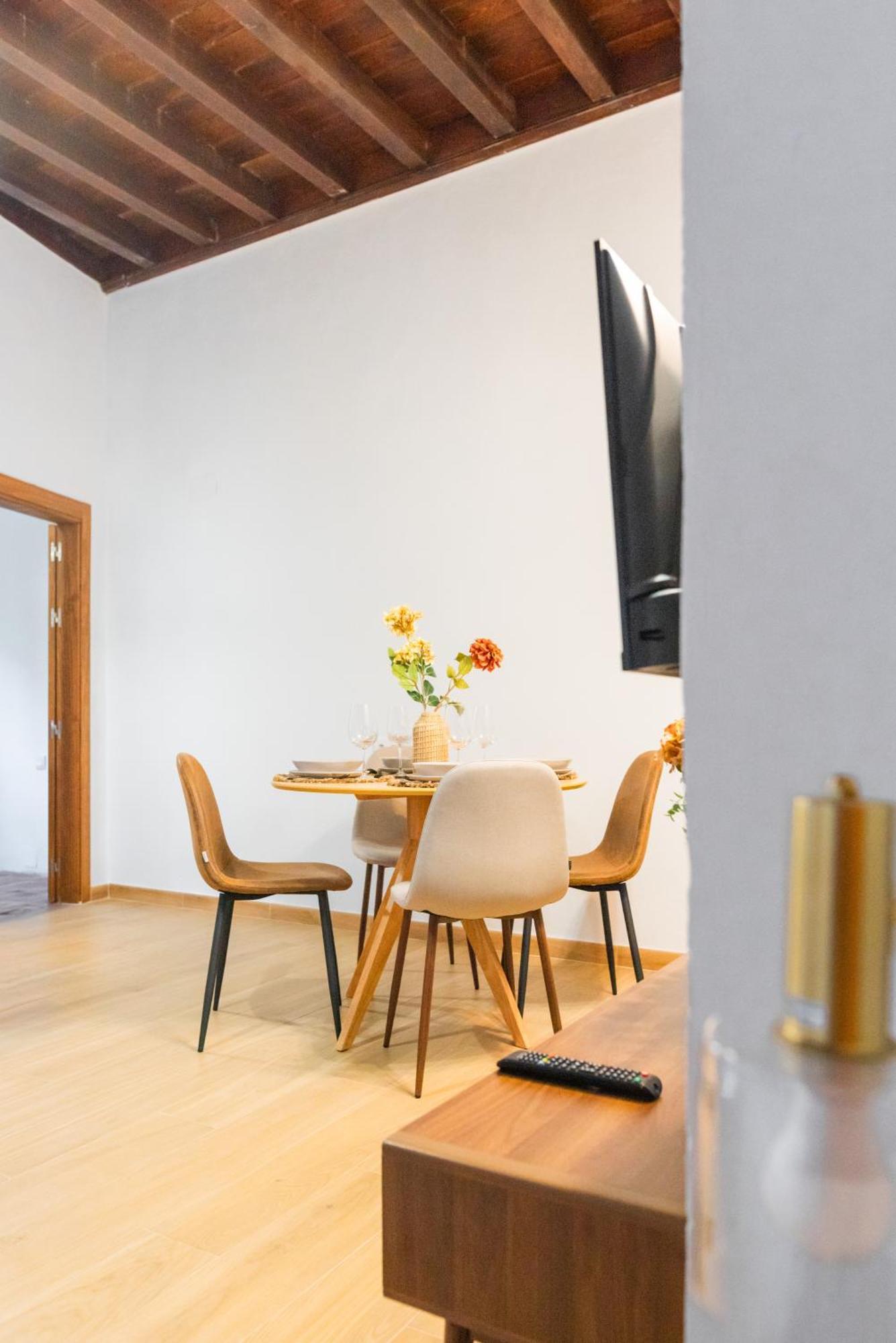Qh Correo Viejo Apartment Granada
