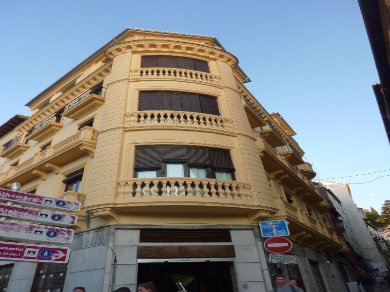 Amc Granada