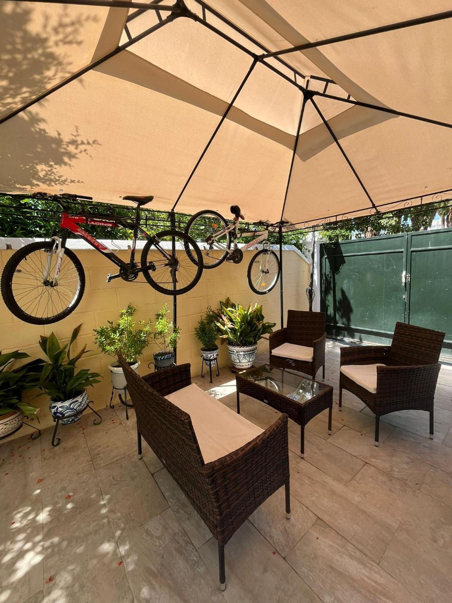 Alquibla Relax Y Armonia Con Piscina Junto A Restaurantes Y Supermercados * Granada